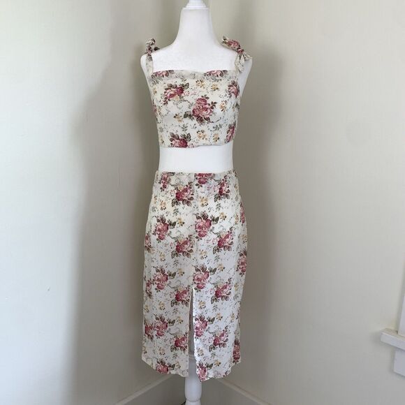 Reformation Dresses & Skirts - Reformation Gramercy Two Piece Set Floral Crop Top Pencil Skirt S 4 Pink Ivory